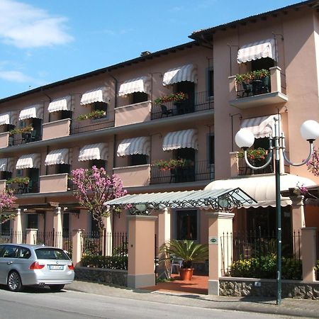 Hotel Astor Victoria Forte dei Marmi Extérieur photo