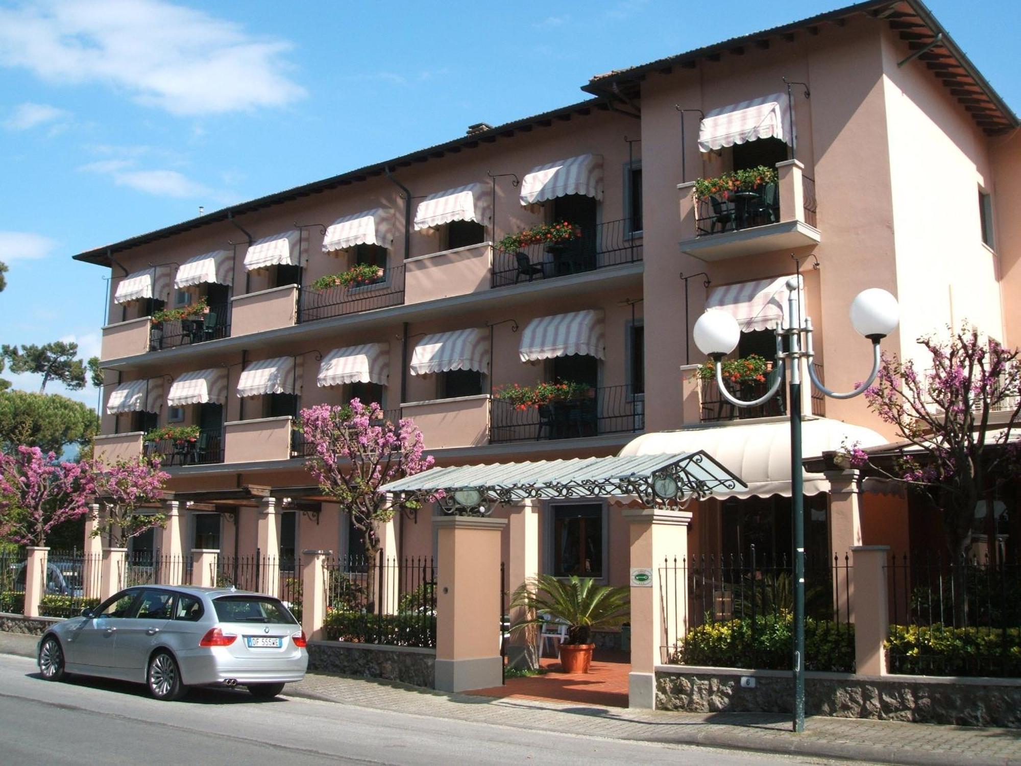 Hotel Astor Victoria Forte dei Marmi Extérieur photo