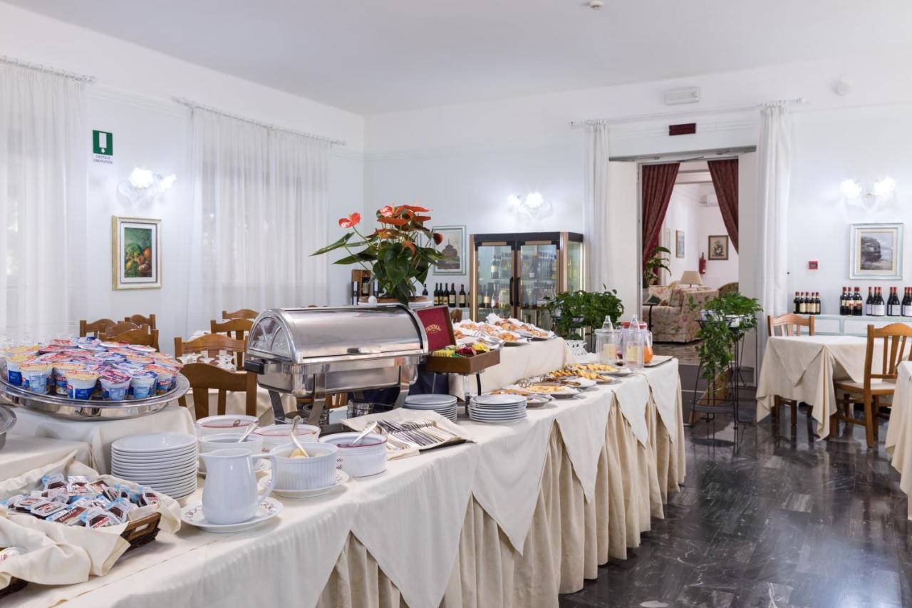 Hotel Astor Victoria Forte dei Marmi Extérieur photo