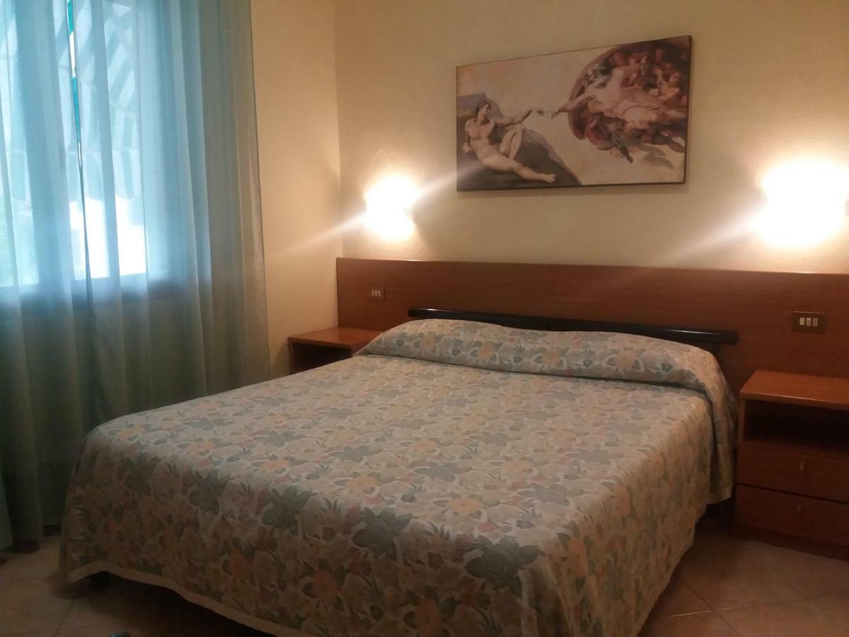 Hotel Astor Victoria Forte dei Marmi Extérieur photo